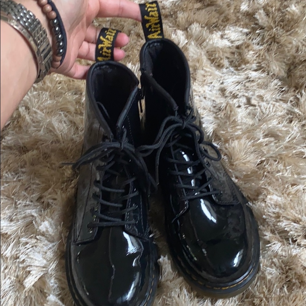 Girls Doc Martins Black Patent Leather Boots Sz 3